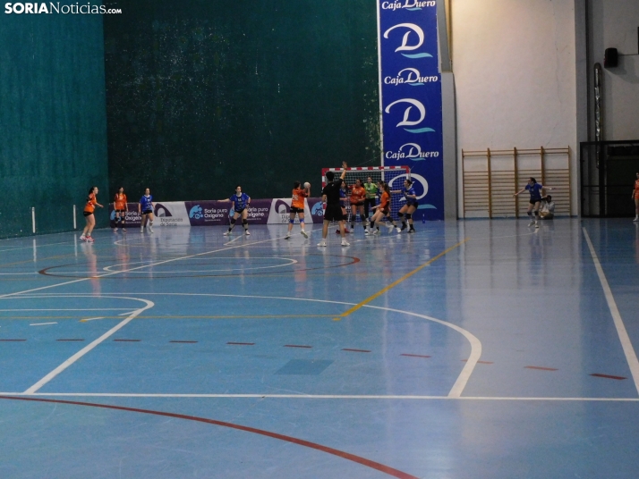 En im&aacute;genes: Las promesas del balonmano nacional se dan cita en &Aacute;greda