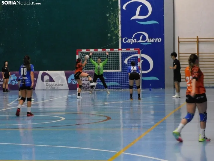 En im&aacute;genes: Las promesas del balonmano nacional se dan cita en &Aacute;greda