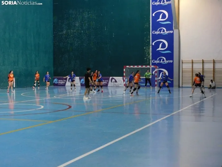 En im&aacute;genes: Las promesas del balonmano nacional se dan cita en &Aacute;greda