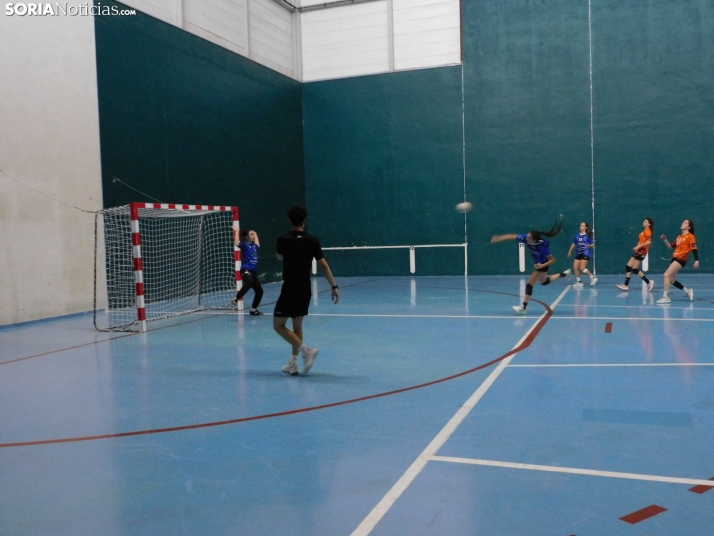 En im&aacute;genes: Las promesas del balonmano nacional se dan cita en &Aacute;greda
