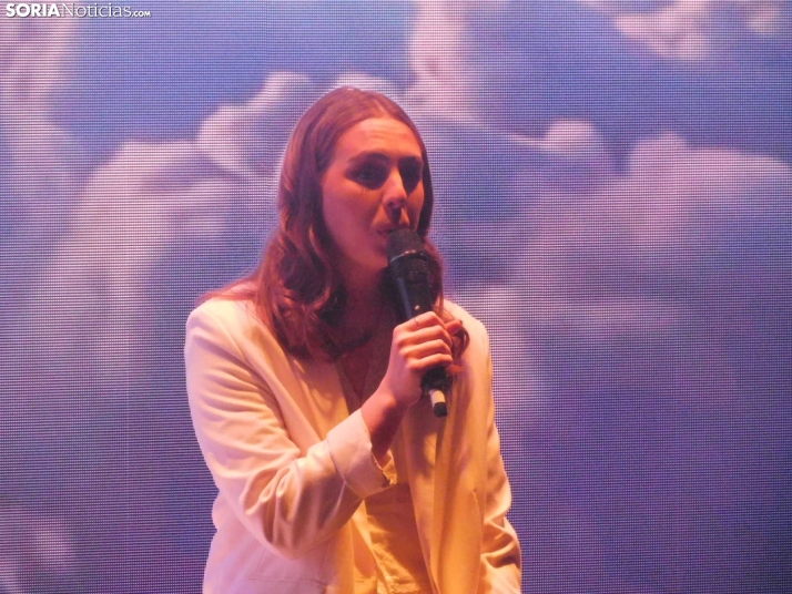 GALER&Iacute;A | Una gala solidaria que canta por la salud mental... &iexcl;Y qu&eacute; arte!