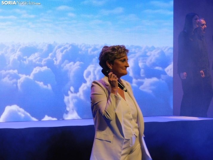 GALER&Iacute;A | Una gala solidaria que canta por la salud mental... &iexcl;Y qu&eacute; arte!