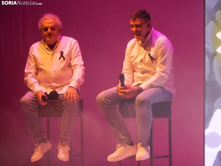 GALER&Iacute;A | Una gala solidaria que canta por la salud mental... &iexcl;Y qu&eacute; arte!