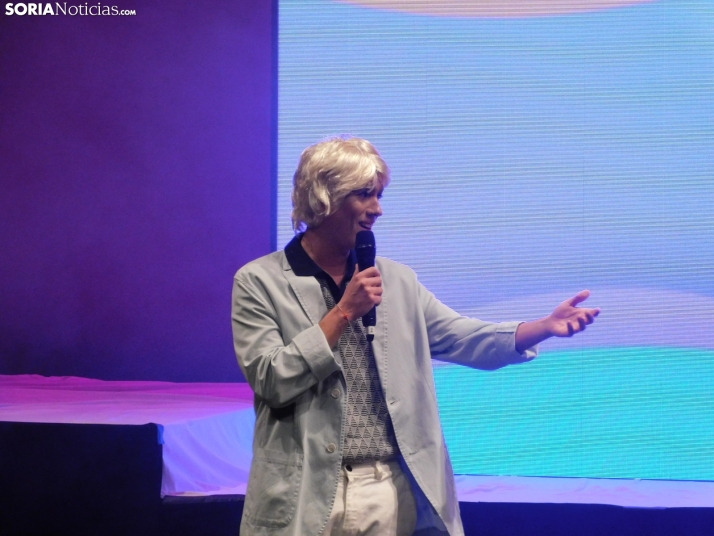 GALER&Iacute;A | Una gala solidaria que canta por la salud mental... &iexcl;Y qu&eacute; arte!