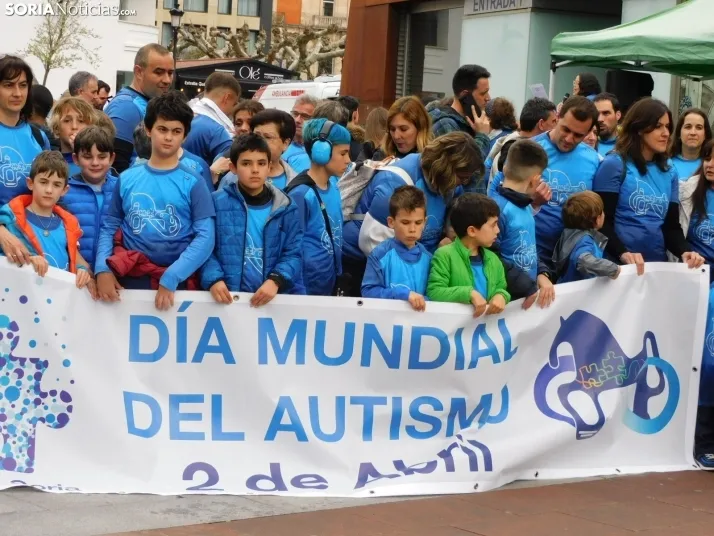 Marcha Solidaria por el autismo 2025