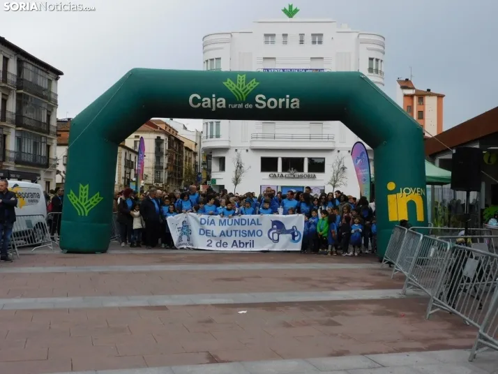 Marcha Solidaria por el autismo 2025