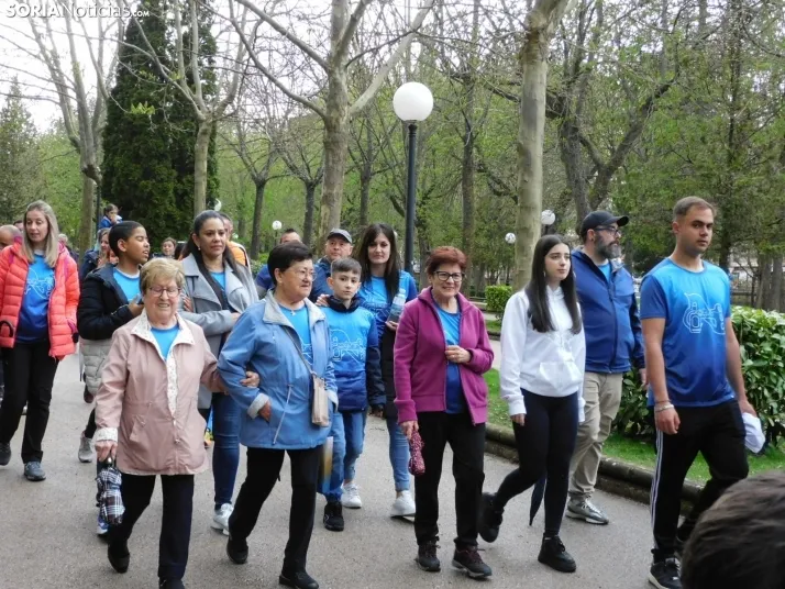 Marcha Solidaria por el autismo 2025
