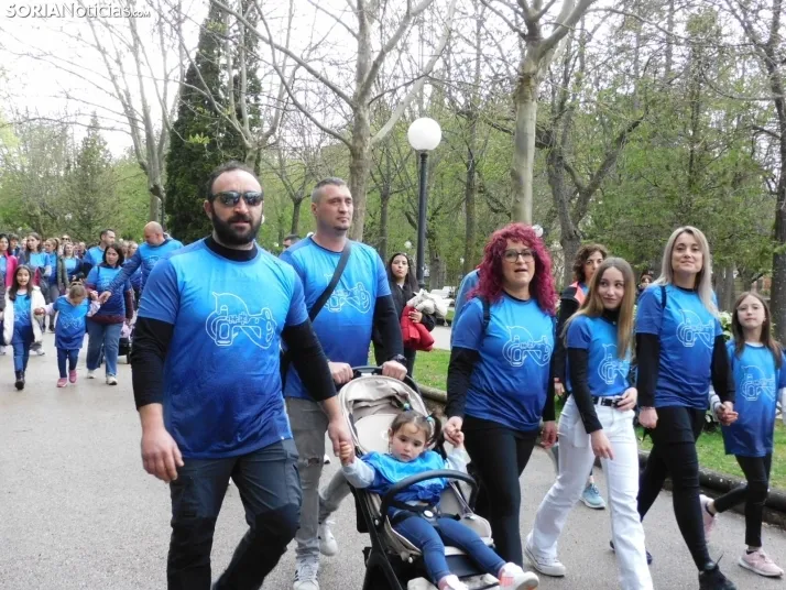 Marcha Solidaria por el autismo 2025