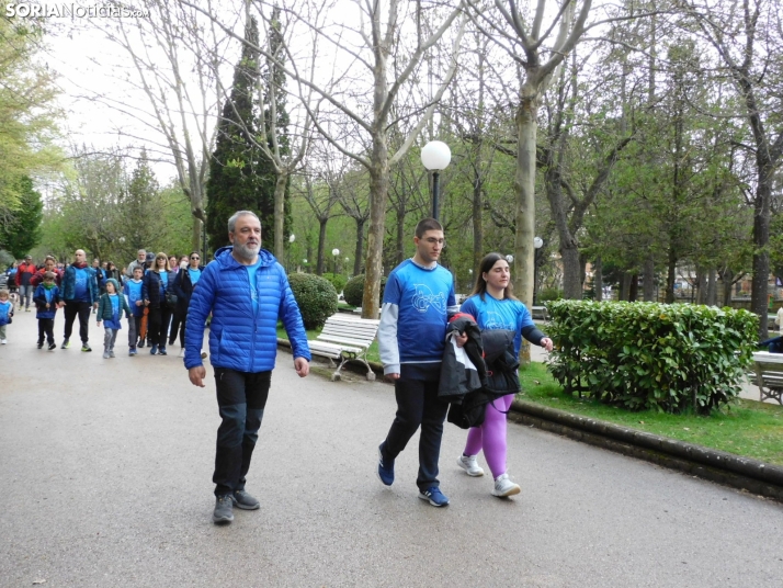Marcha Solidaria por el autismo 2025