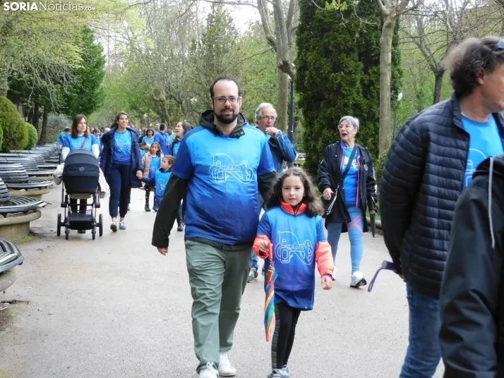 Marcha Solidaria por el autismo 2025