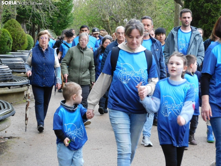 Marcha Solidaria por el autismo 2025
