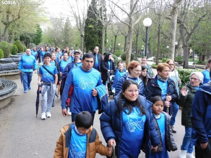 Marcha Solidaria por el autismo 2025