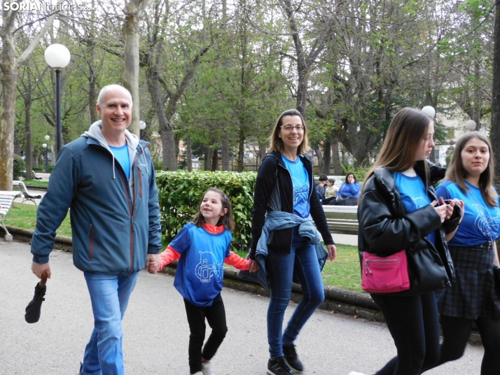 Marcha Solidaria por el autismo 2025