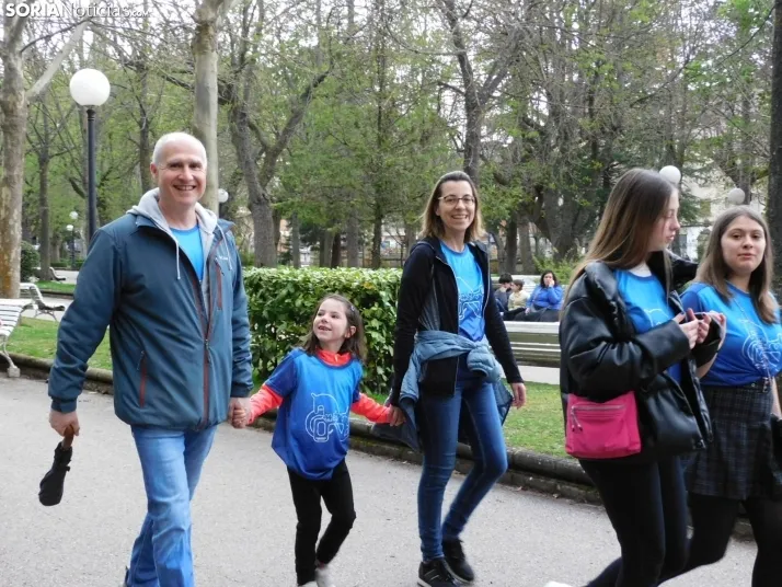 Marcha Solidaria por el autismo 2025