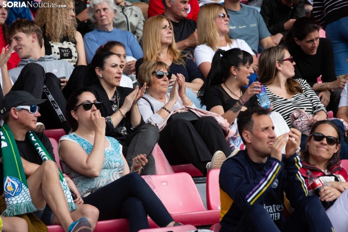 Fiesta del fútbol, con acento femenino, en Soria