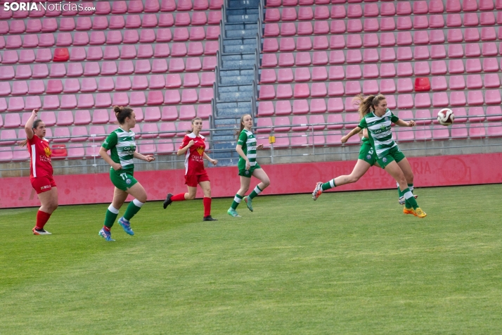 Fiesta del fútbol, con acento femenino, en Soria