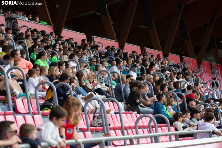 Fiesta del fútbol, con acento femenino, en Soria