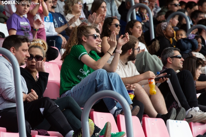 Fiesta del fútbol, con acento femenino, en Soria