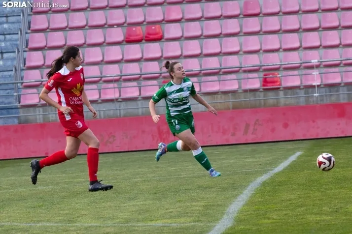 Fiesta del fútbol, con acento femenino, en Soria