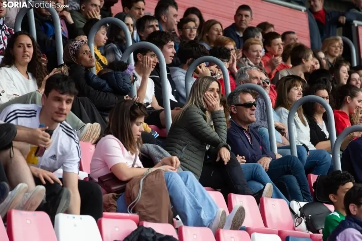Fiesta del fútbol, con acento femenino, en Soria
