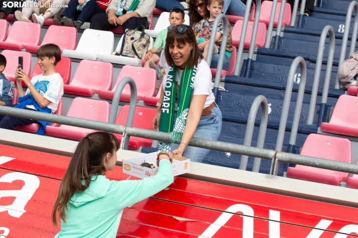Fiesta del fútbol, con acento femenino, en Soria