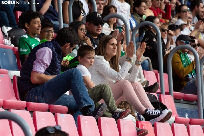 Fiesta del fútbol, con acento femenino, en Soria