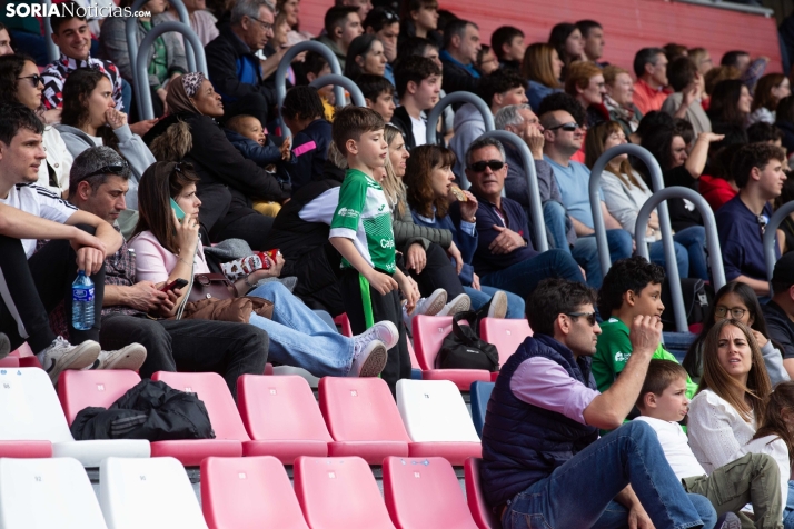 Fiesta del fútbol, con acento femenino, en Soria