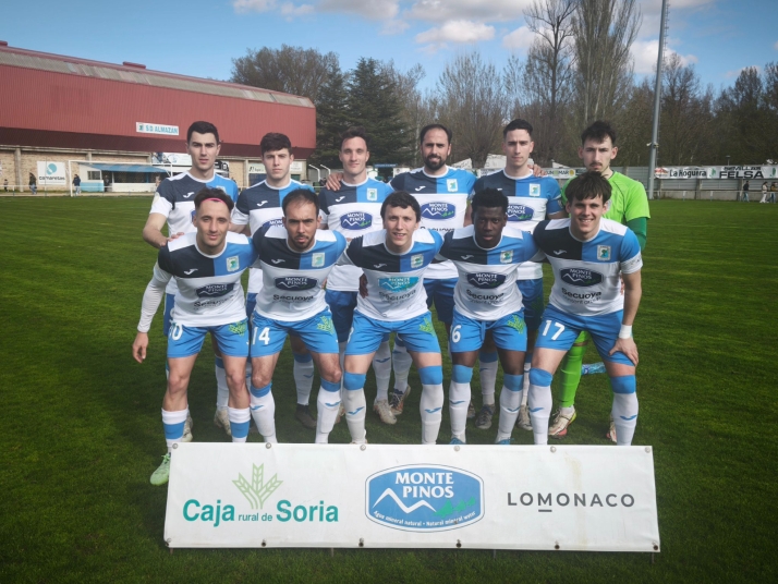 SD Almazán 2-2 CD Laguna: Los adnamantinos se complican la vida ante el colista