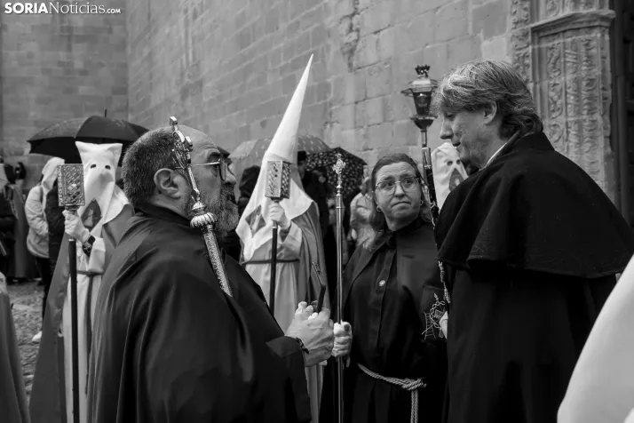 En im&aacute;genes: Todas las cofrad&iacute;as de Soria se unen en la Procesi&oacute;n General del Santo Entie