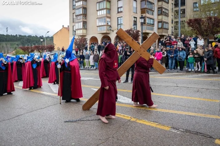 En im&aacute;genes: Todas las cofrad&iacute;as de Soria se unen en la Procesi&oacute;n General del Santo Entie