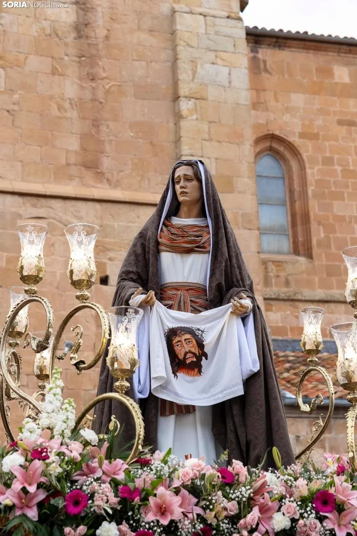En im&aacute;genes: Todas las cofrad&iacute;as de Soria se unen en la Procesi&oacute;n General del Santo Entie