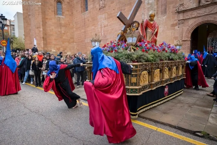 Procesión General./Viksar Fotografía