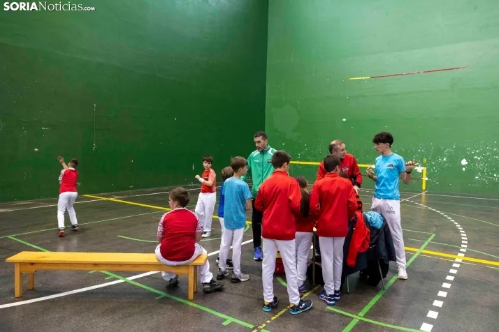 Pelota mano./ Viksar Fotografía