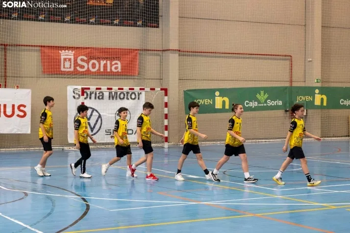 Club Balonmano Soria vs Unión Financiera./ Viksar Fotografía 