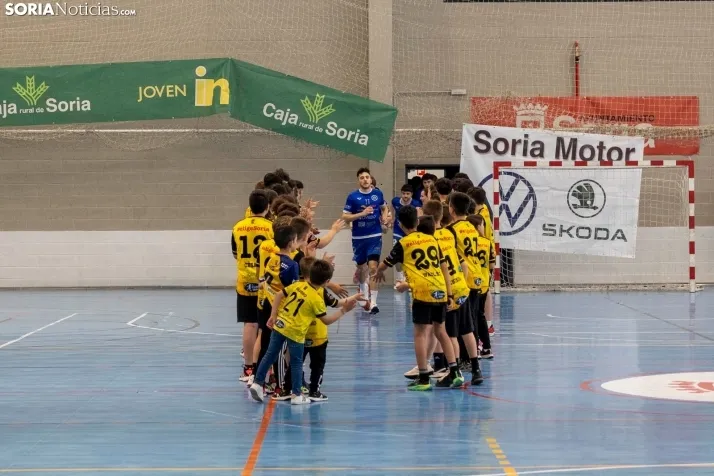 Club Balonmano Soria vs Unión Financiera./ Viksar Fotografía 