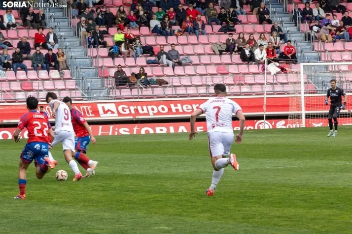 Numancia vs Real Ávila./ Viksar Fotografía