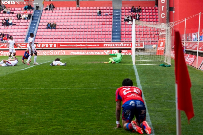 Numancia vs Real Ávila./ Viksar Fotografía