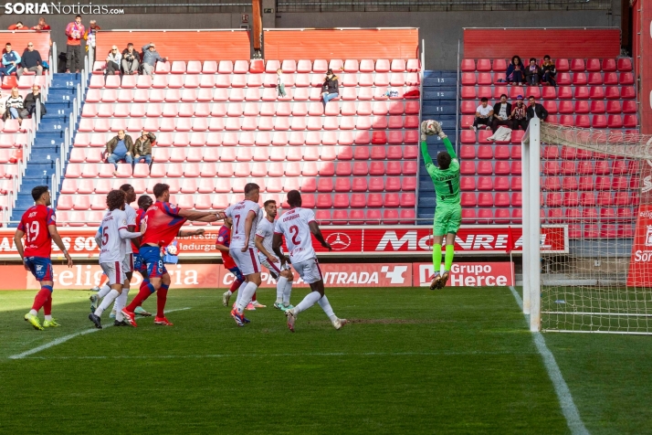 Numancia vs Real Ávila./ Viksar Fotografía