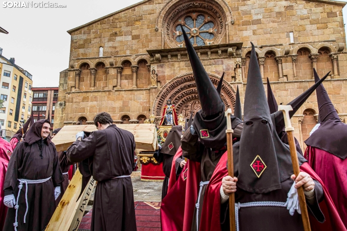 Procesión de la cofradía del Ecce Homo 2025./ Viksar Fotografía