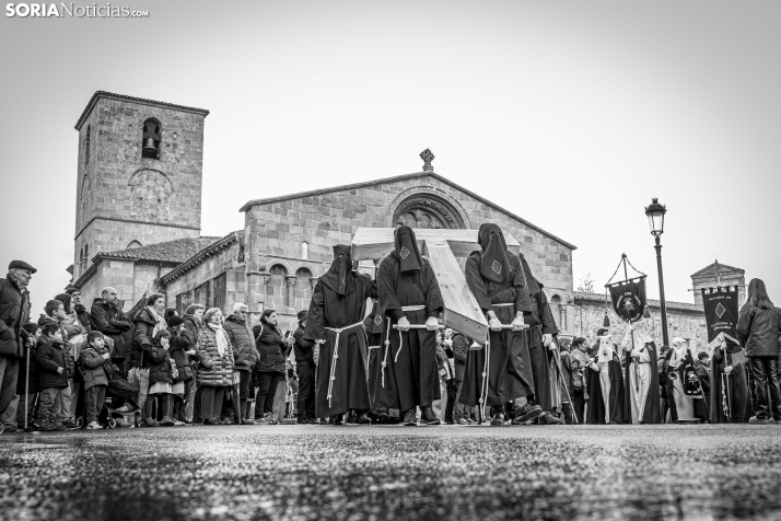Procesión de la cofradía del Ecce Homo 2025./ Viksar Fotografía