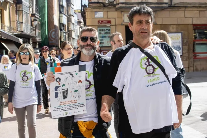 FADISO realiza su &lsquo;paseo saludable&rsquo; para concienciar de la importancia de los buenos h&aacute;bito
