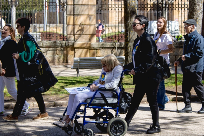 FADISO realiza su &lsquo;paseo saludable&rsquo; para concienciar de la importancia de los buenos h&aacute;bito