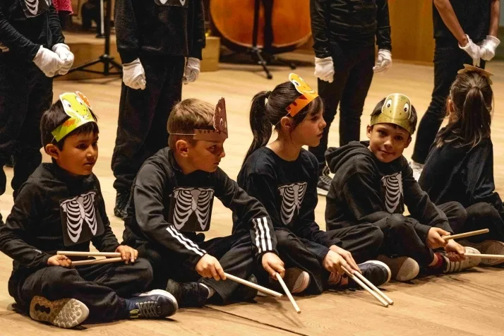 FOTOS | 500 ni&ntilde;os participan en la interpretaci&oacute;n de 'El Carnaval de los Animales' en el Conserv