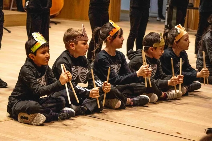 FOTOS | 500 ni&ntilde;os participan en la interpretaci&oacute;n de 'El Carnaval de los Animales' en el Conserv