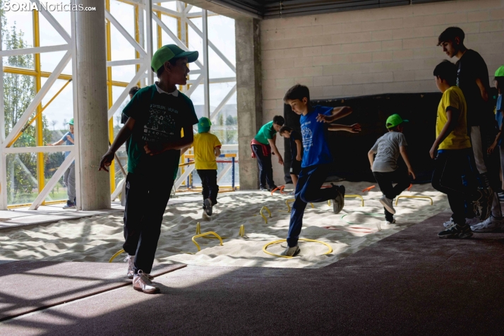 Medio millar de escolares conviven en el encuentro Intercras / Isaac Cosin Gil