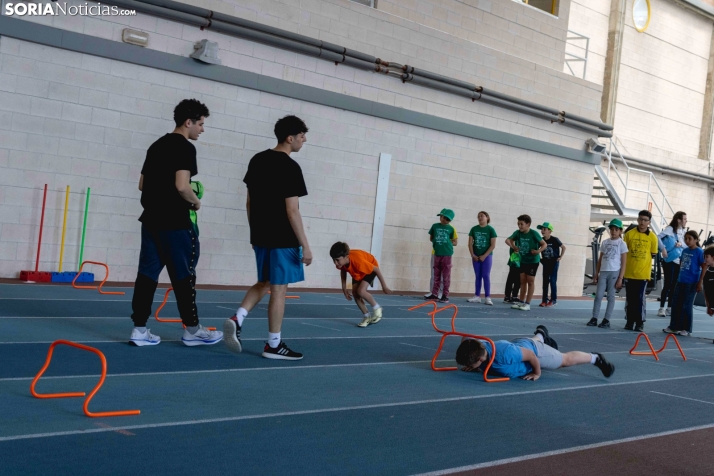 Medio millar de escolares conviven en el encuentro Intercras / Isaac Cosin Gil