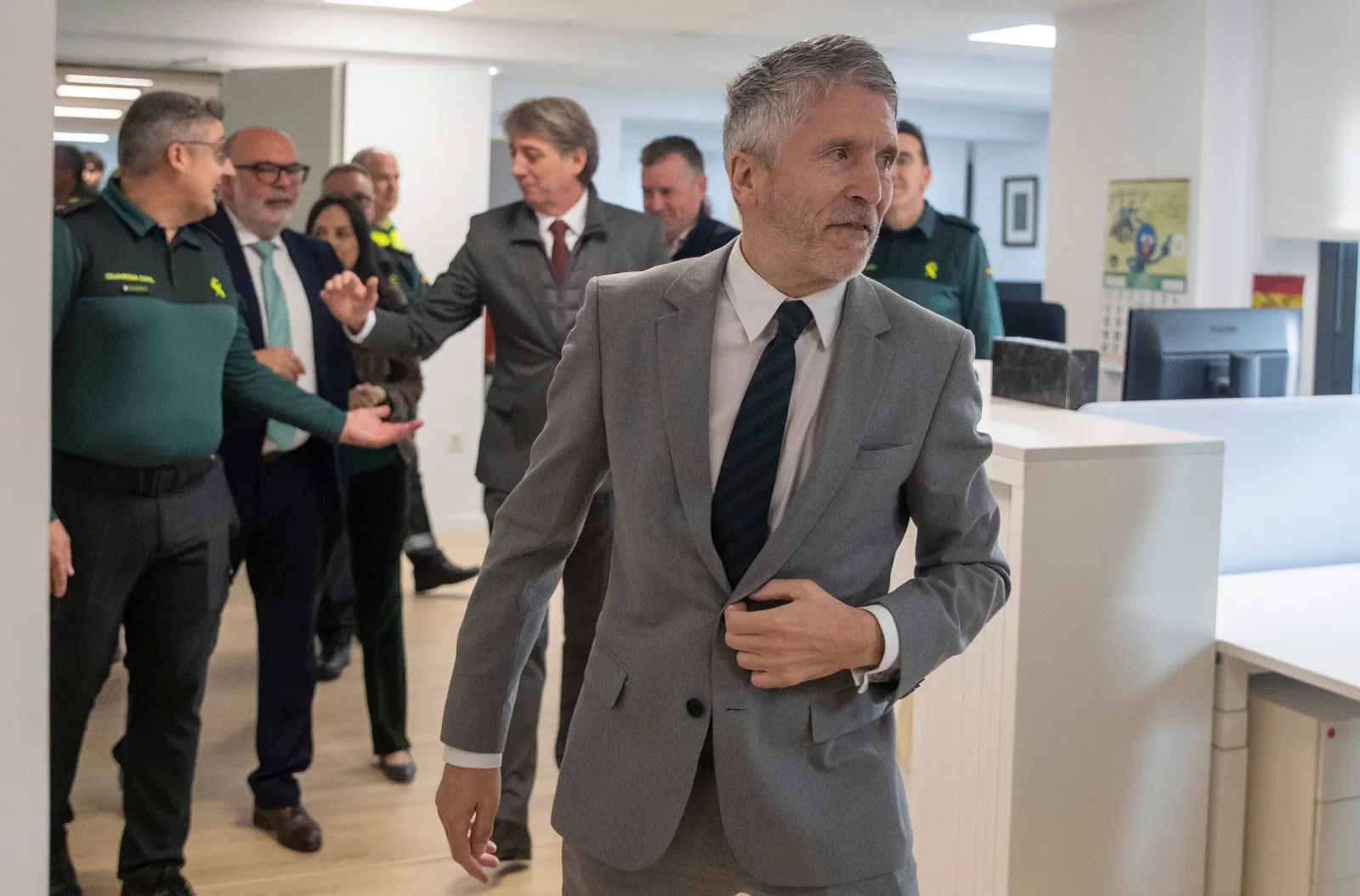 Foto 2 - Marlaska visita la reformada Comandancia de la Guardia Civil tras una inversi&oacute;n de 8M&euro;