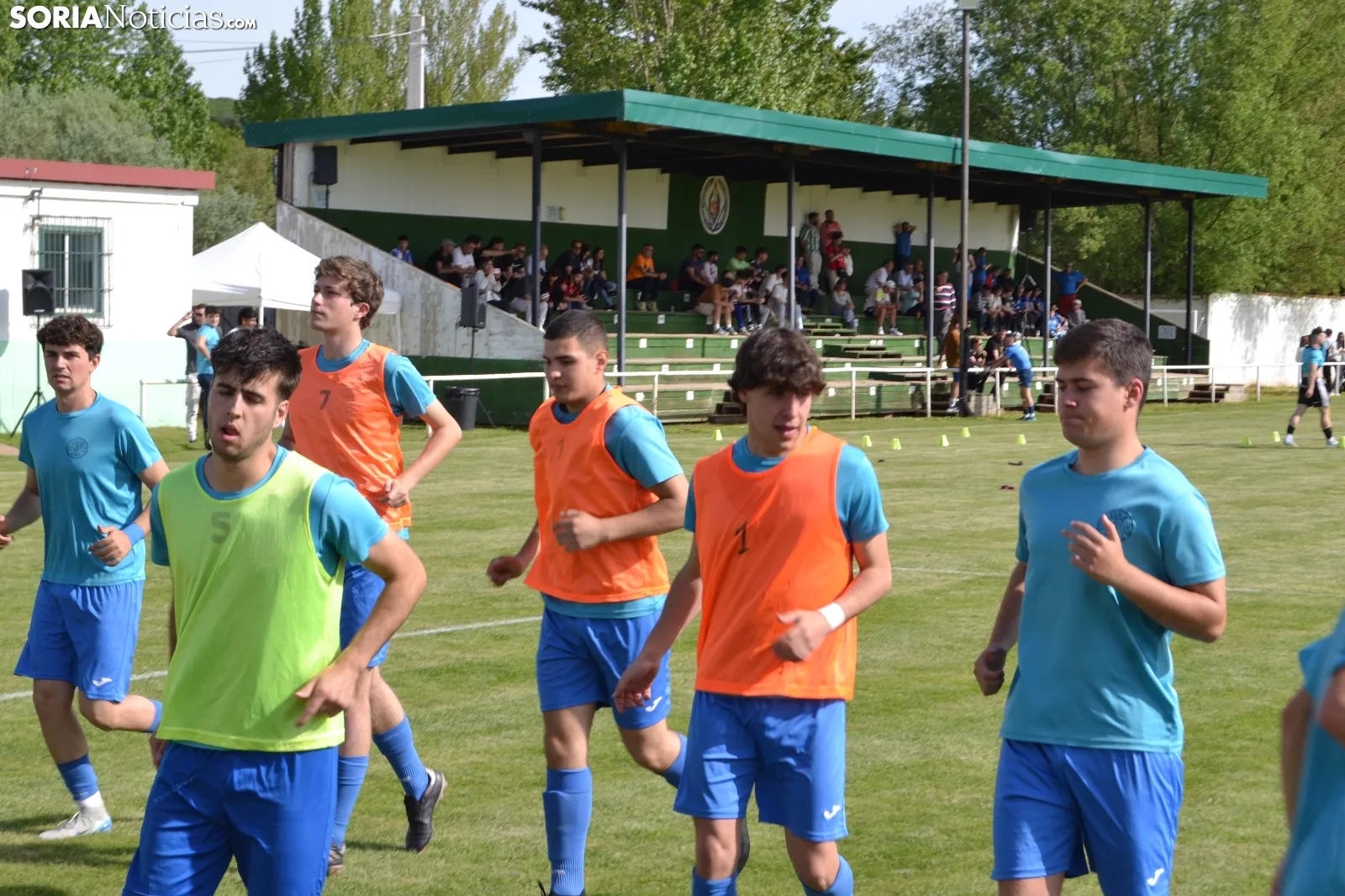 Foto 8 - El Calasanz B destroza el invicto del Golmayo-Camaretas... &iexcl;ganando la Copa Diputaci&oacute;n!