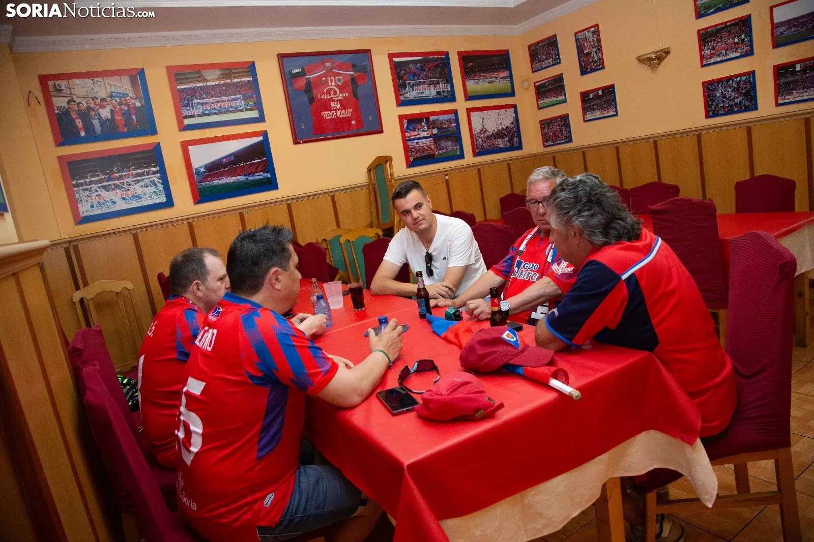 Foto 7 - Las pe&ntilde;as del Numancia lo tienen claro: &ldquo;Hay que subir como sea, otro a&ntilde;o m&aacute;s en 2&ordf;RFEF ser&iacute;a complicado&rdquo;