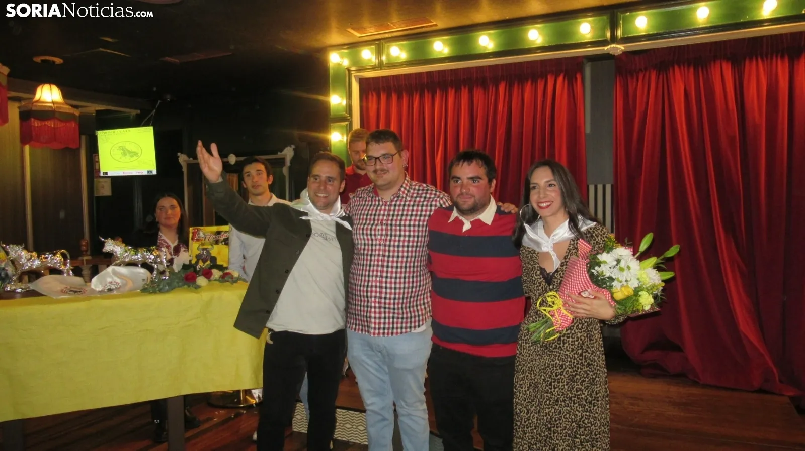 Foto 8 - La pe&ntilde;a El Cuadro entrega sus premios 'Toro de Plata'